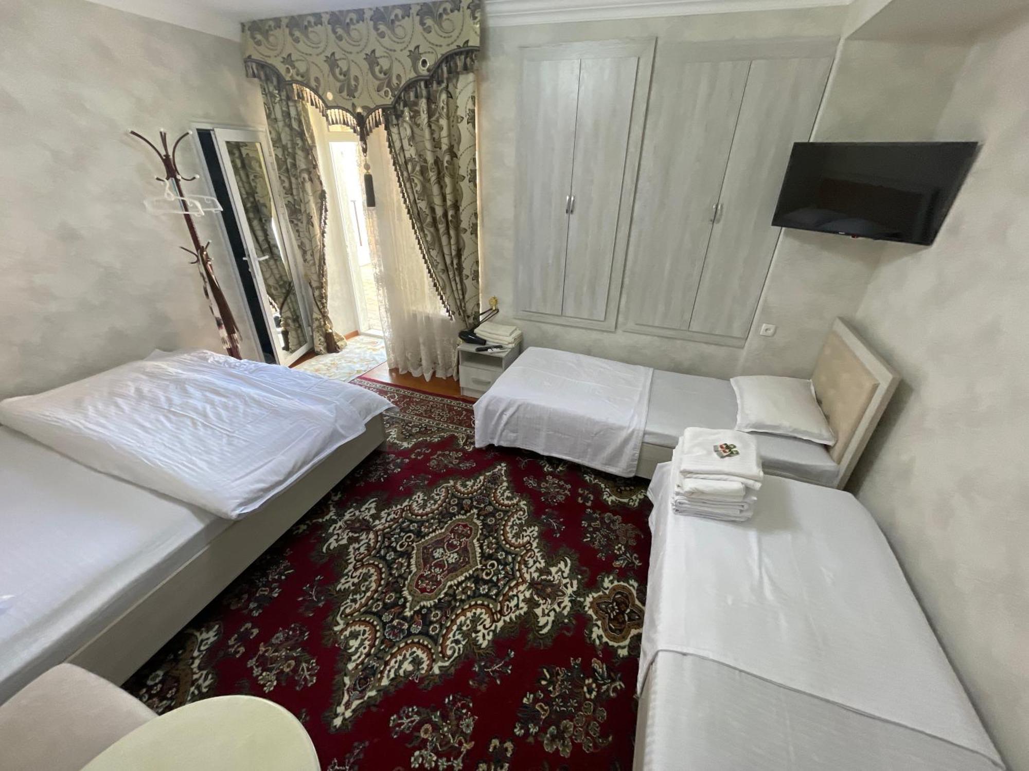 Isfandiyor Hotel サマルカンド エクステリア 写真